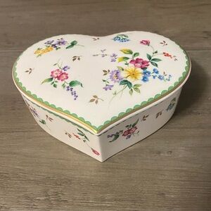 Vintage Garden Delight by Christopher Stuart Heart Shaped Bone China Trinket Box
